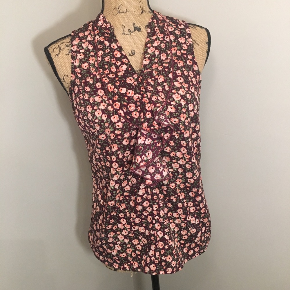 Dynamite floral blouse size small